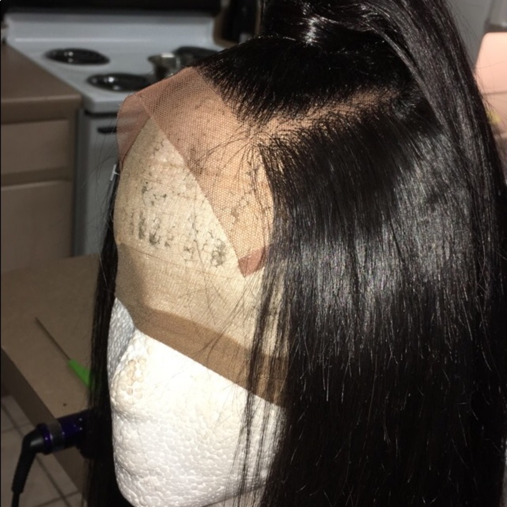 Closure wigs - Picture 4 of 5
